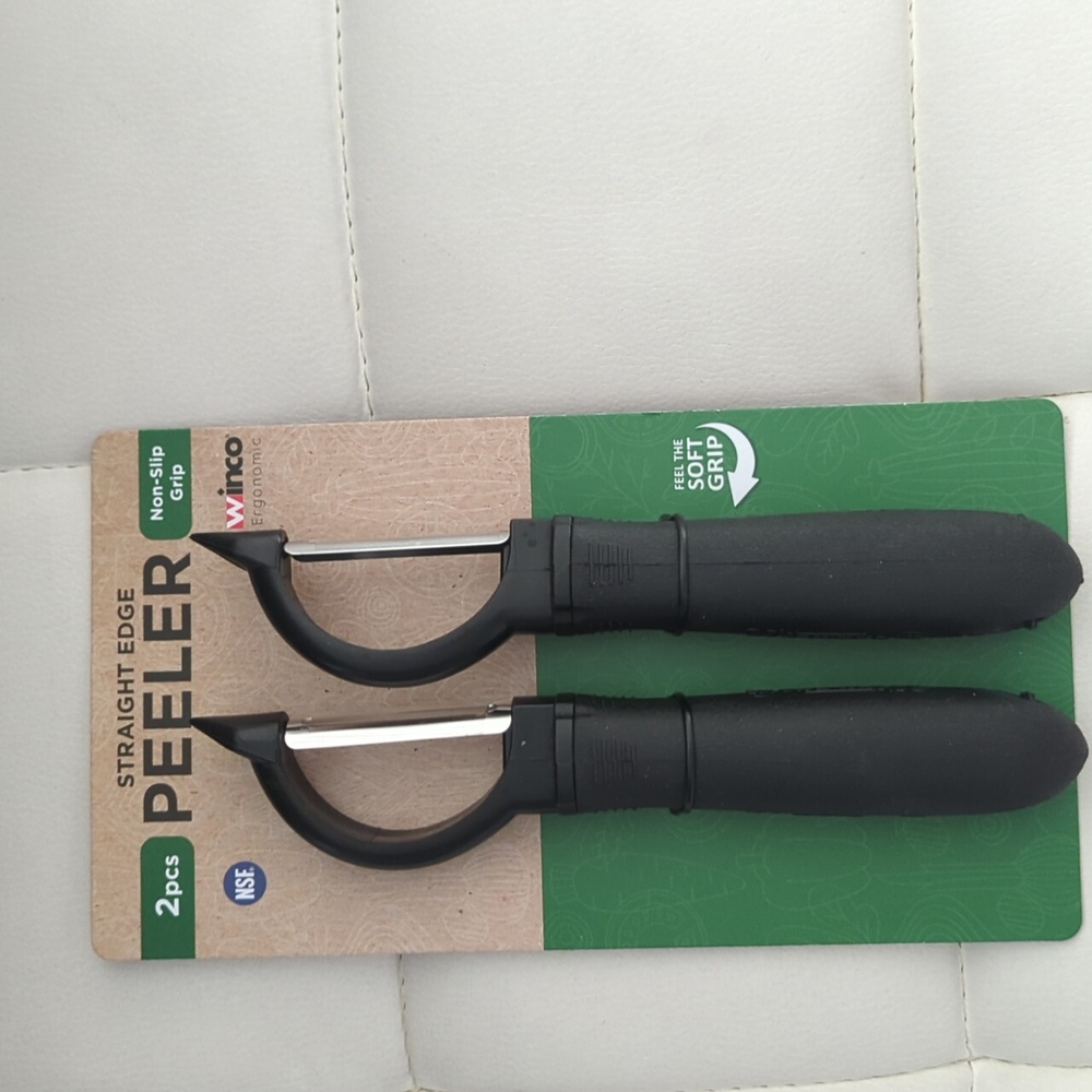 WinCo peelers 2 pack